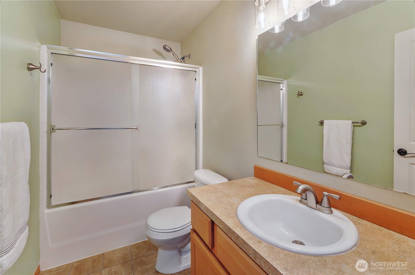 5901 111th Street Court E Puyallup WA 98373