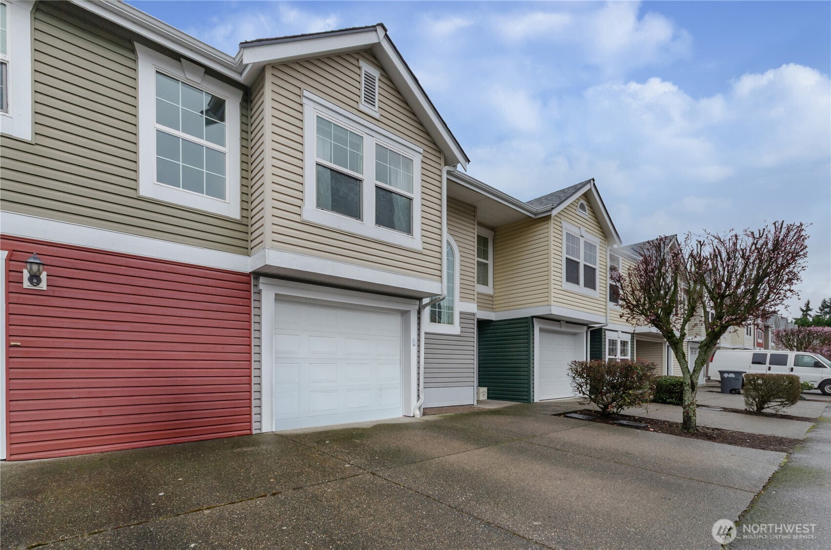 5901 111th Street Court E Puyallup WA 98373