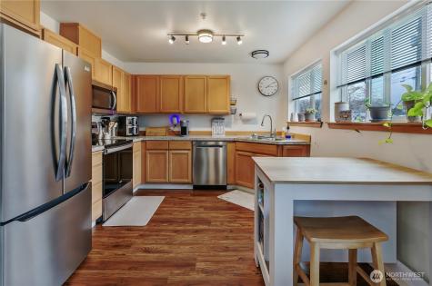 5901 111th Street Court E Puyallup WA 98373
