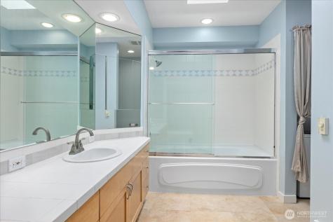 925 110th Avenue NE Bellevue WA 98004