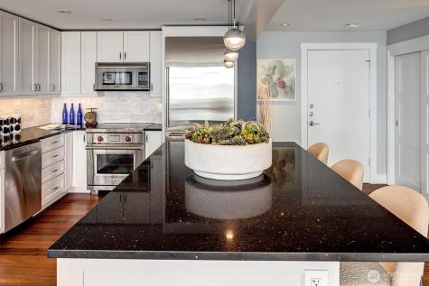 3717 Beach Drive SW Seattle WA 98116