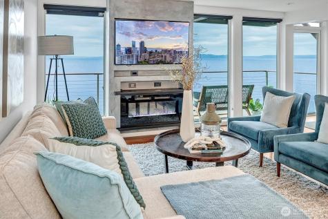 3717 Beach Drive SW Seattle WA 98116