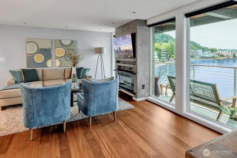3717 Beach Drive SW Seattle WA 98116
