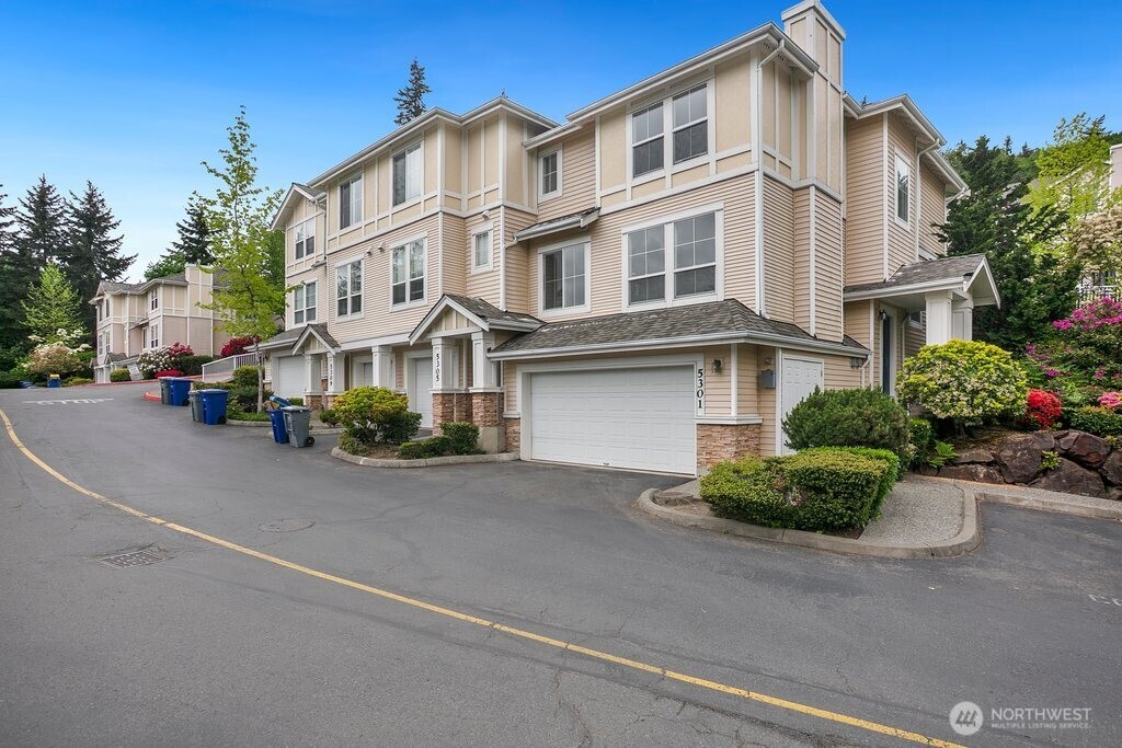 5301 164th Avenue SE Bellevue WA 98006