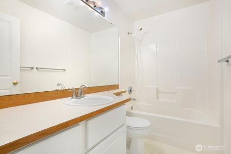 5301 164th Avenue SE Bellevue WA 98006