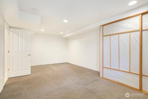 5301 164th Avenue SE Bellevue WA 98006