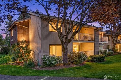 6353 Sand Point Way NE Seattle WA 98115