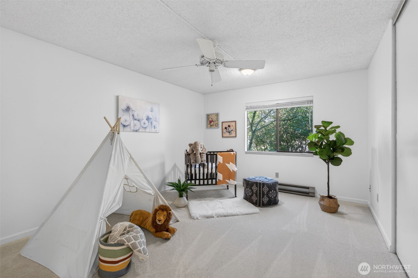 6353 Sand Point Way NE Seattle WA 98115