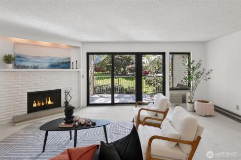 6353 Sand Point Way NE Seattle WA 98115