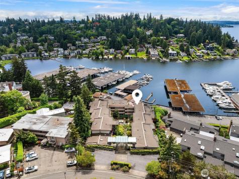 9951 Lake Washington Blvd NE Bellevue WA 98004