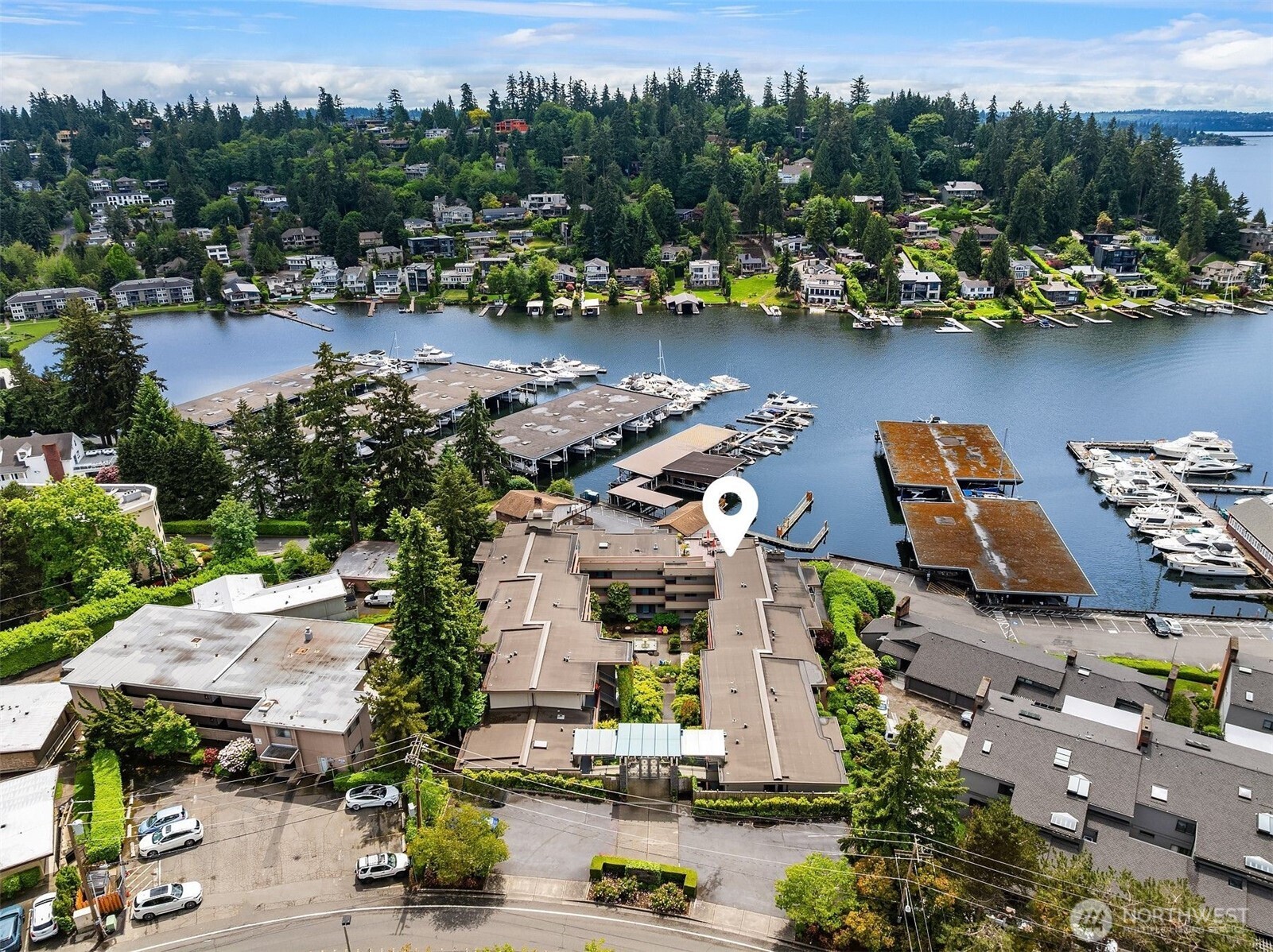 9951 Lake Washington Blvd NE Bellevue WA 98004