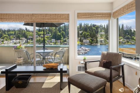 9951 Lake Washington Blvd NE Bellevue WA 98004