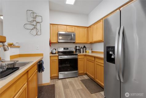 10113 186th Street E Puyallup WA 98375