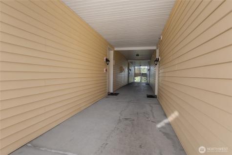 10113 186th Street E Puyallup WA 98375
