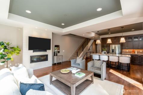 205 4th Court S Kirkland WA 98033