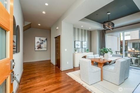 205 4th Court S Kirkland WA 98033