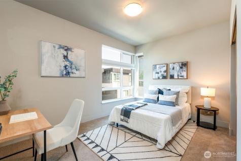 205 4th Court S Kirkland WA 98033