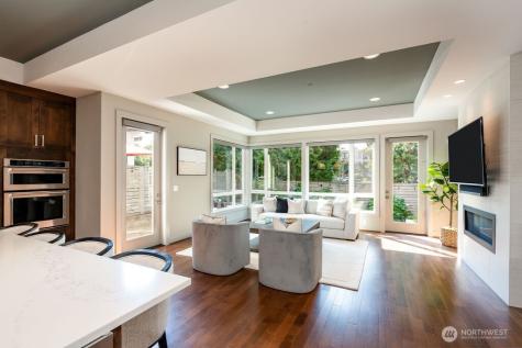 205 4th Court S Kirkland WA 98033