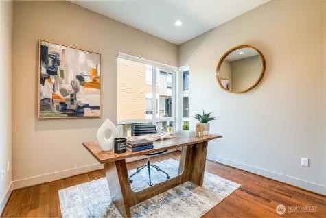 205 4th Court S Kirkland WA 98033