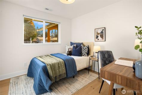 8708 NE 140th Street Kirkland WA 98034