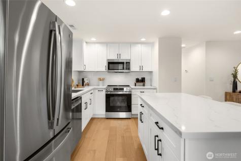 8708 NE 140th Street Kirkland WA 98034