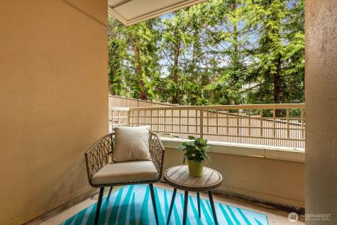 7600 SE 29th Street Mercer Island WA 98040