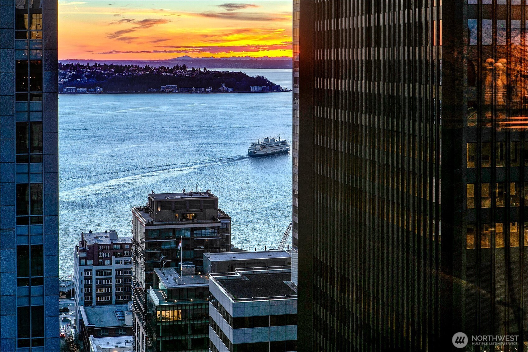 909 5th Avenue Seattle WA 98164