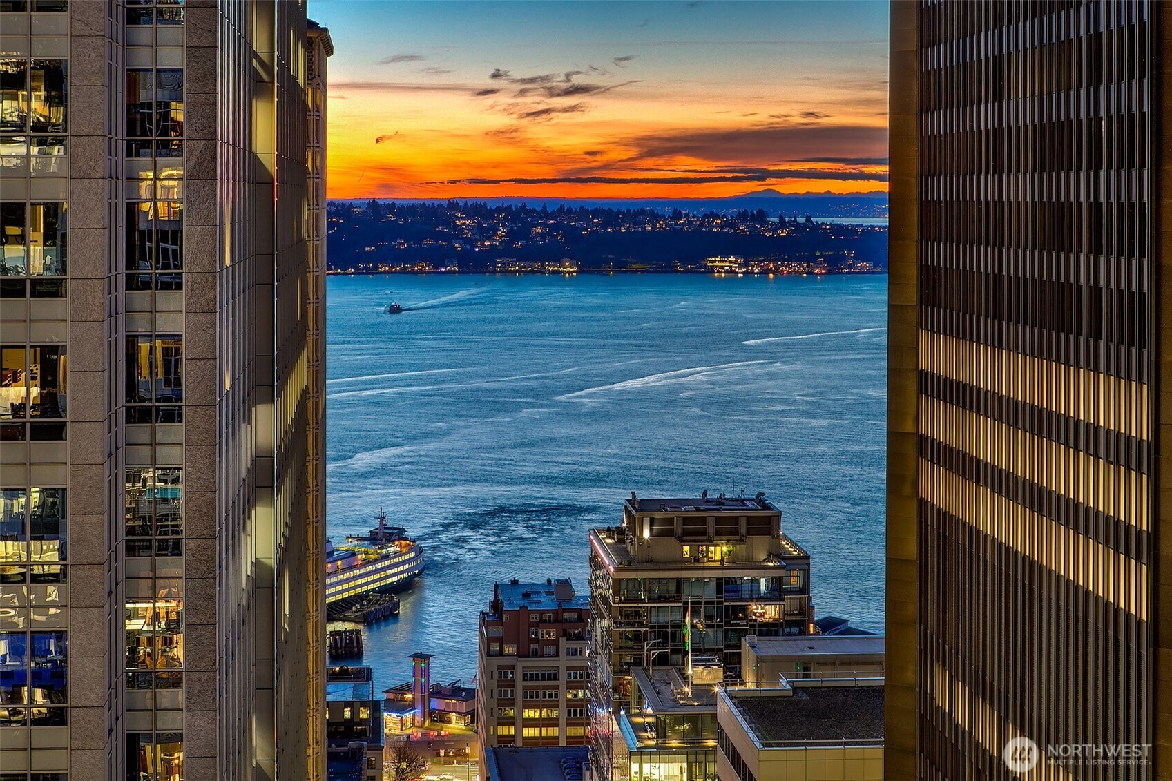 909 5th Avenue Seattle WA 98164