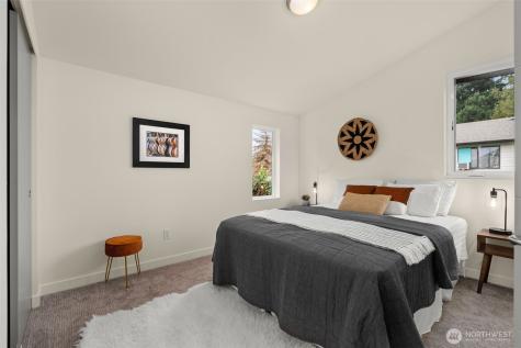 6012 S 127th Lane Seattle WA 98178