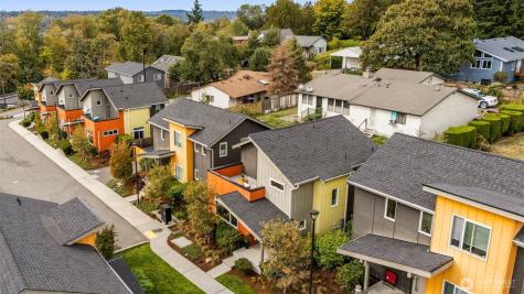 6012 S 127th Lane Seattle WA 98178