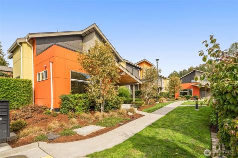 6012 S 127th Lane Seattle WA 98178