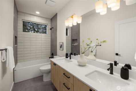 8403 NE 137th Street Kirkland WA 98034