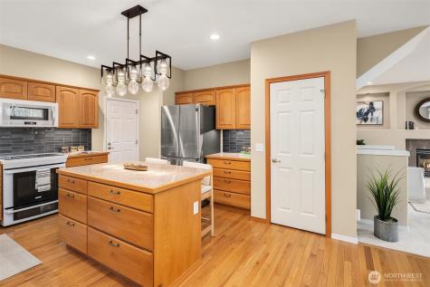 2802 144th Place SW Lynnwood WA 98087