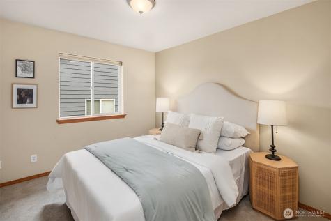 2802 144th Place SW Lynnwood WA 98087