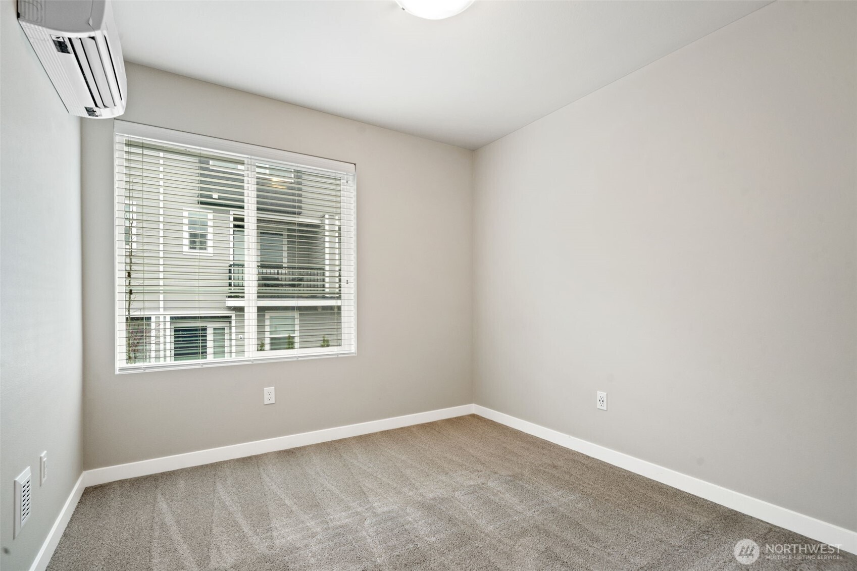 18829 67th Drive NE Kenmore WA 98028