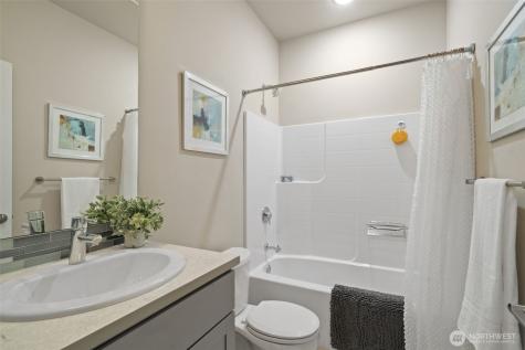 18829 67th Drive NE Kenmore WA 98028