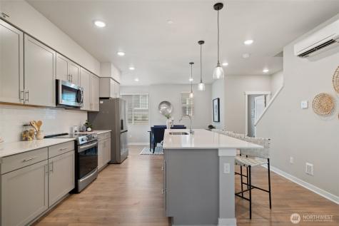 18829 67th Drive NE Kenmore WA 98028