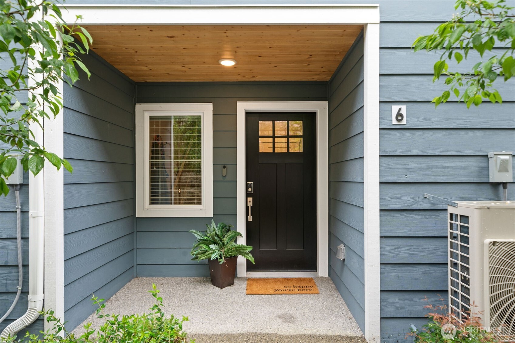 18829 67th Drive NE Kenmore WA 98028