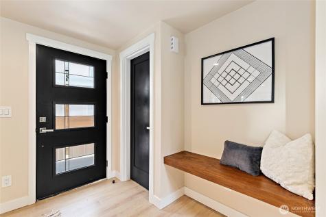 14338 Ashworth Avenue N Seattle WA 98133