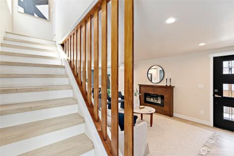 14338 Ashworth Avenue N Seattle WA 98133