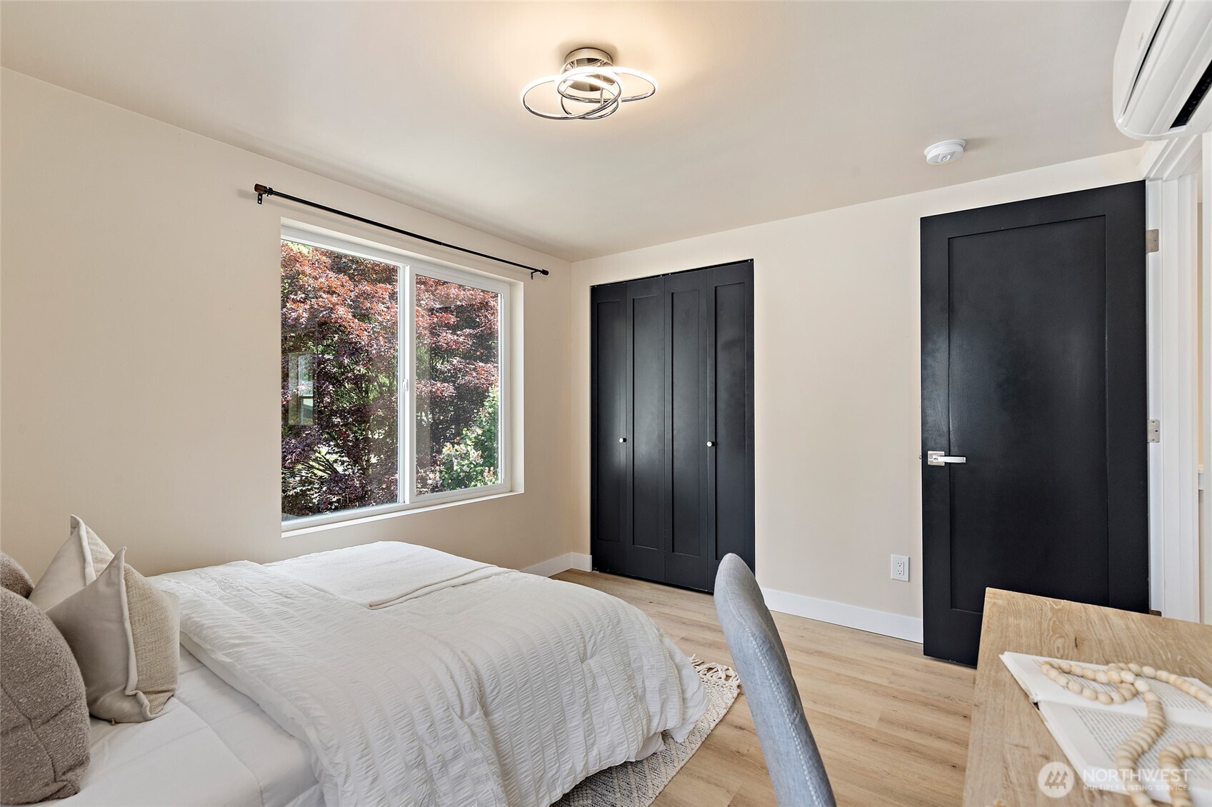14338 Ashworth Avenue N Seattle WA 98133