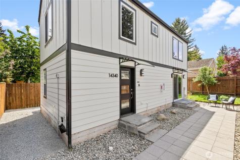 14338 Ashworth Avenue N Seattle WA 98133