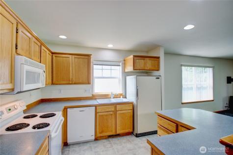 1189 Fidalgo Drive Burlington WA 98233