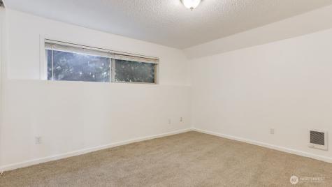 31003 14th Avenue S Federal Way WA 98003
