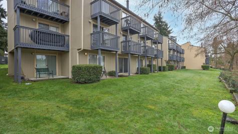 31003 14th Avenue S Federal Way WA 98003