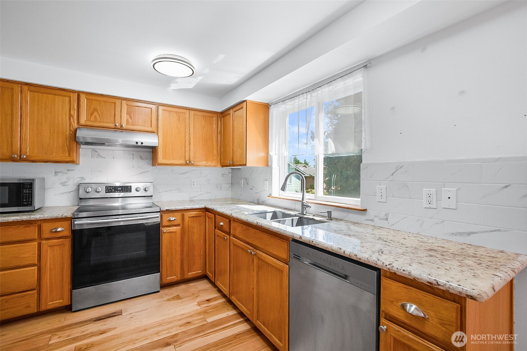 313 10th Street Snohomish WA 98290