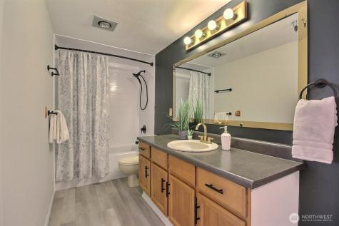 1100 Harrington Avenue NE Renton WA 98056