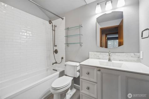 24324 SE 41st Lane Issaquah WA 98029