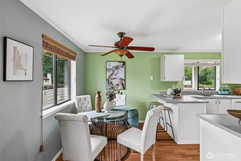 1606 201st Place SE Bothell WA 98012