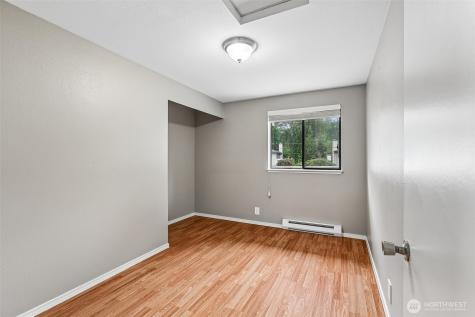 1606 201st Place SE Bothell WA 98012
